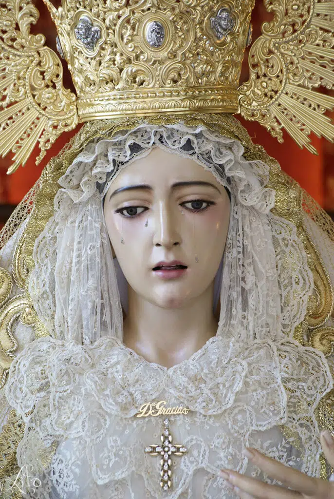 Imagen de la Virgen de la Divina Gracia de Padre Pio