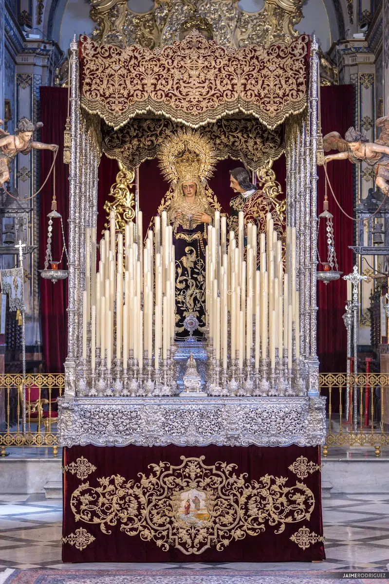 Palio de la Virgen de la Amargura Sevilla
