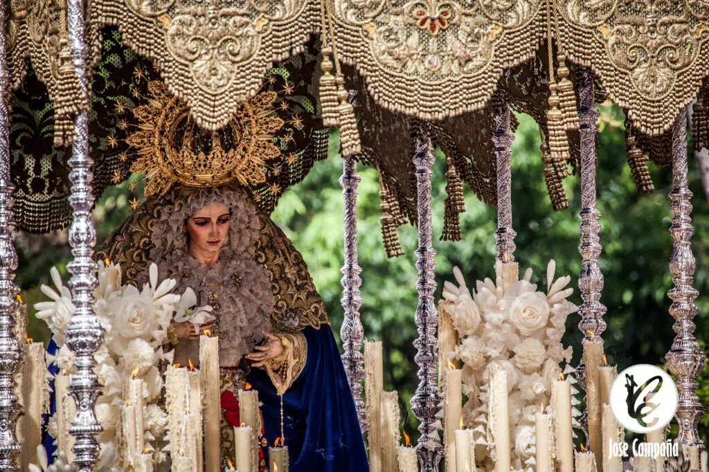 Virgen de la Aurora de La Resurreccion Sevilla