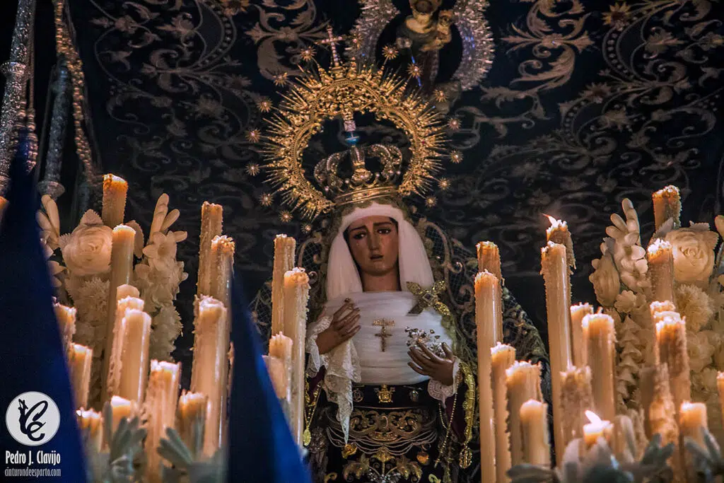 Virgen de la Hiniesta Sevilla