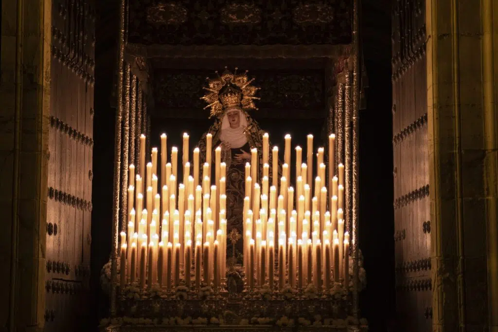 Virgen de la Presentacion de El Calvario Sevilla