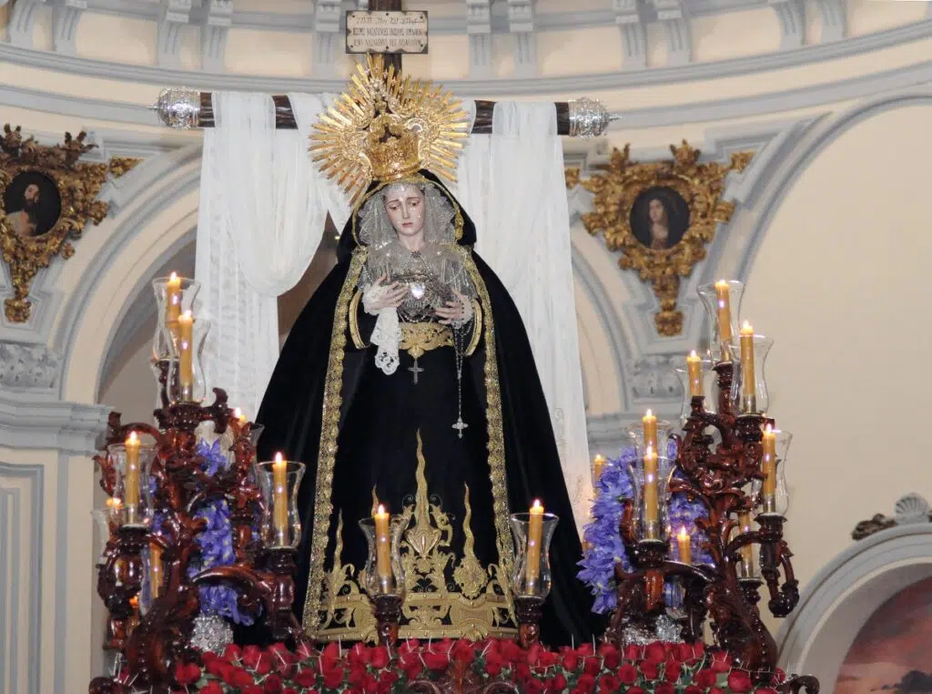 Nuestra Senora de los Dolores en su Amparo y Misericordia La Santa Cruz