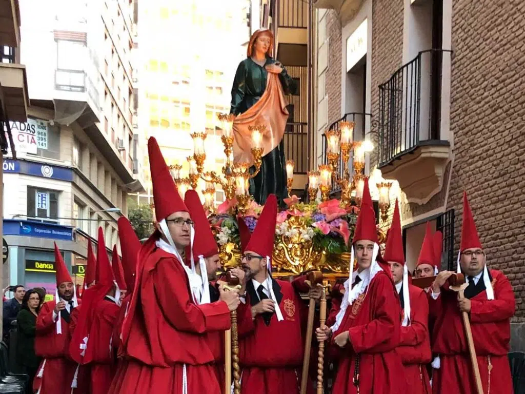 Santa Mujer Veronica La Caridad