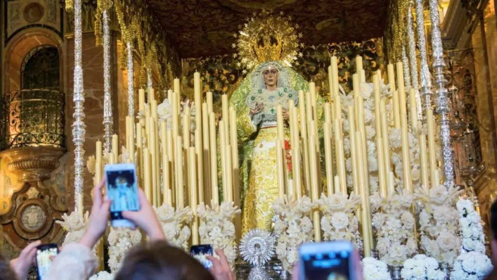 La Macarena sera restaurada en 2025 y recibira la Rosa de Oro